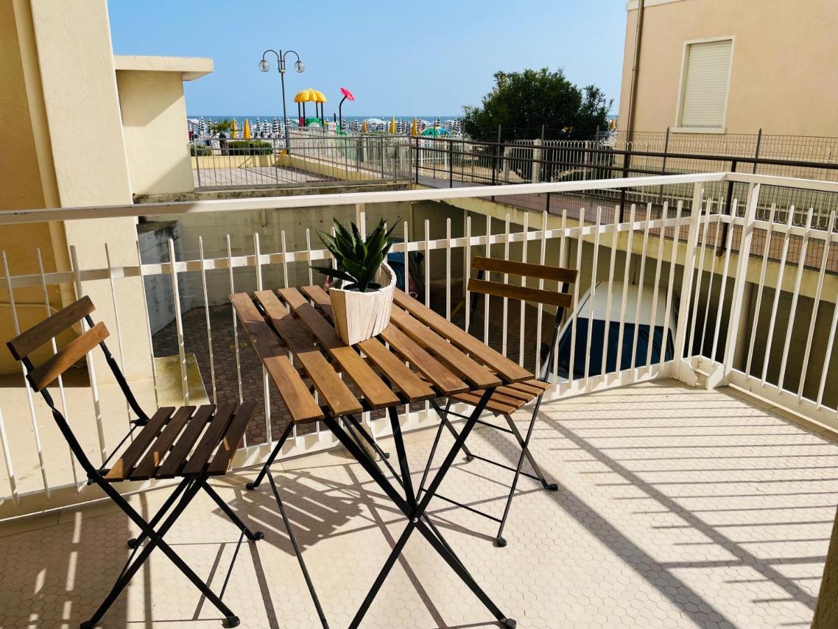 Appartamento Cima - Vista Mare, 3 Camere, Wifi, Family Apartment ليدو دي يسولو المظهر الخارجي الصورة